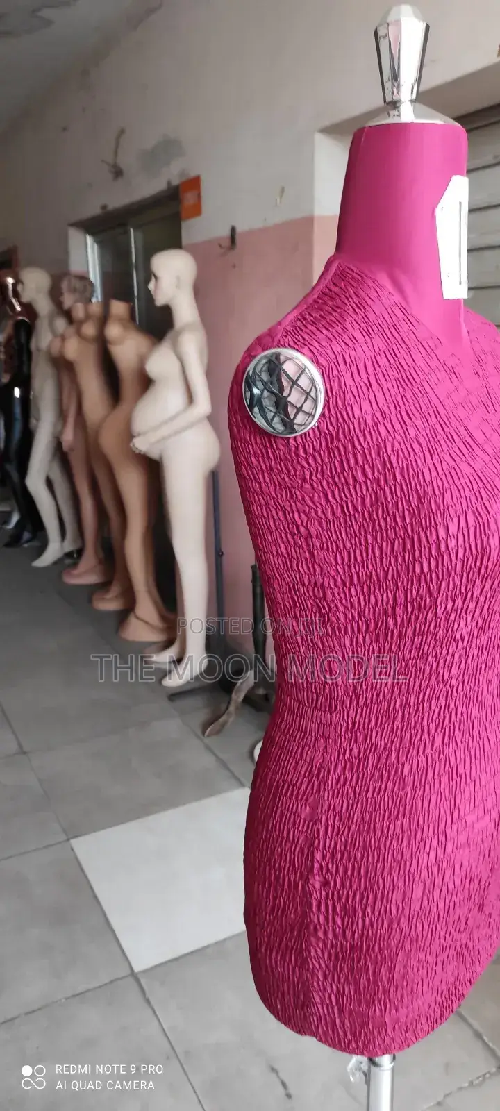 Adjustable Female Mannequin
