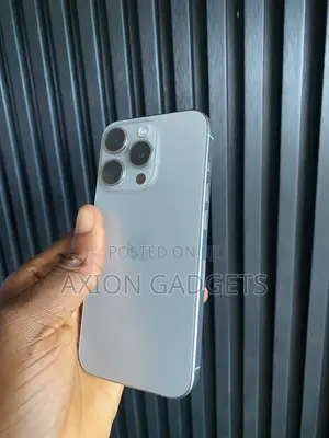 Apple iPhone 15 Pro 256 GB Gray