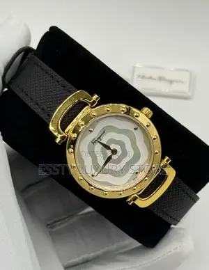 Ferragamo Quality Luxury Female Genuine Leather Wristwatch