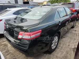 Toyota Camry 2010 Green