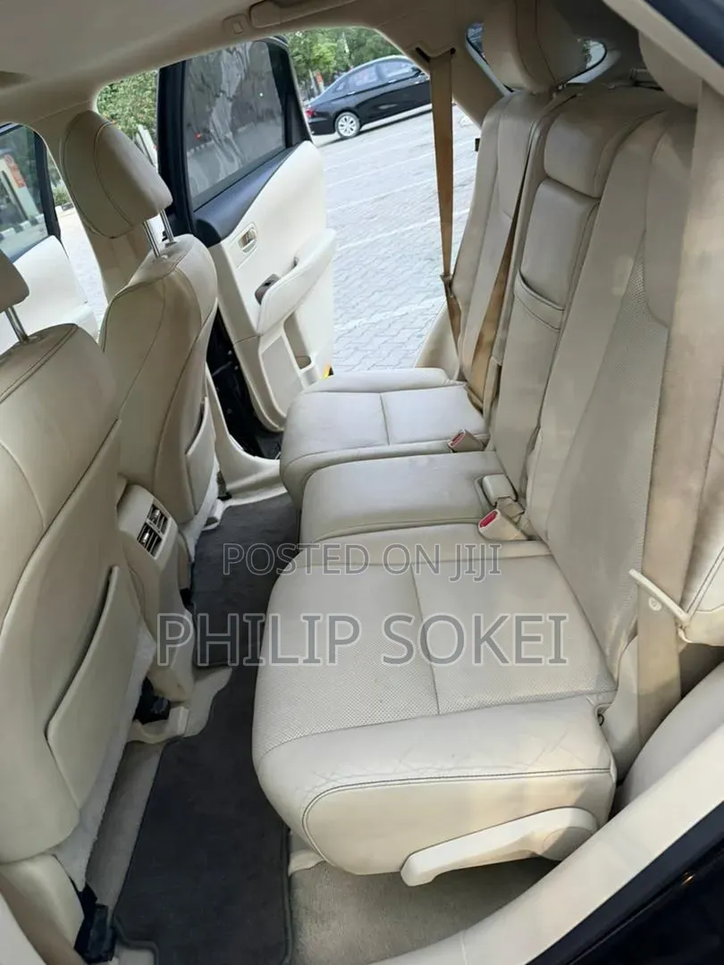 Car 2013 Black