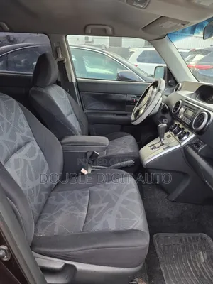 Scion xB 2011