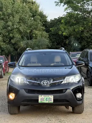 Toyota RAV4 Limited AWD (2.5L 4cyl 6A) 2013 Black
