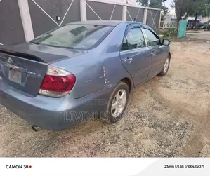 Toyota Camry 2004 Blue