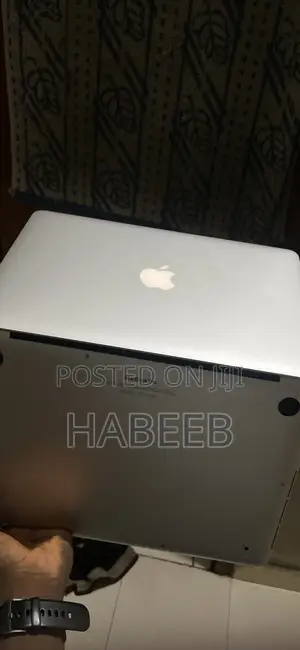 Laptop Apple MacBook Pro 2013 4GB Intel Core i5 SSD 128GB