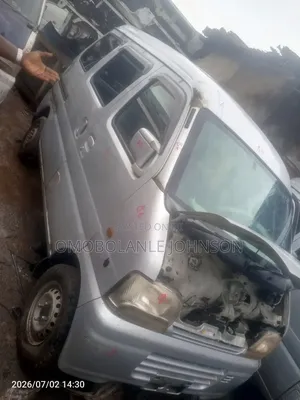 Suzuki APV Minibus 2010