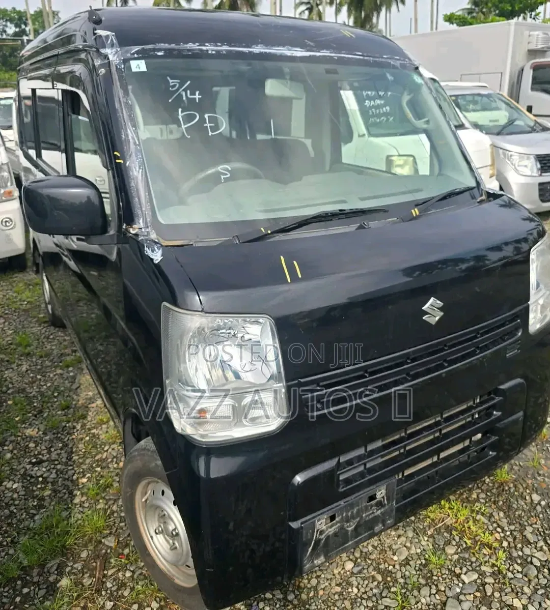 New Suzuki Every 2015 Silver