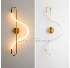 Control Colours Led Wall Light