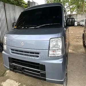 New Suzuki Every 2015 Silver