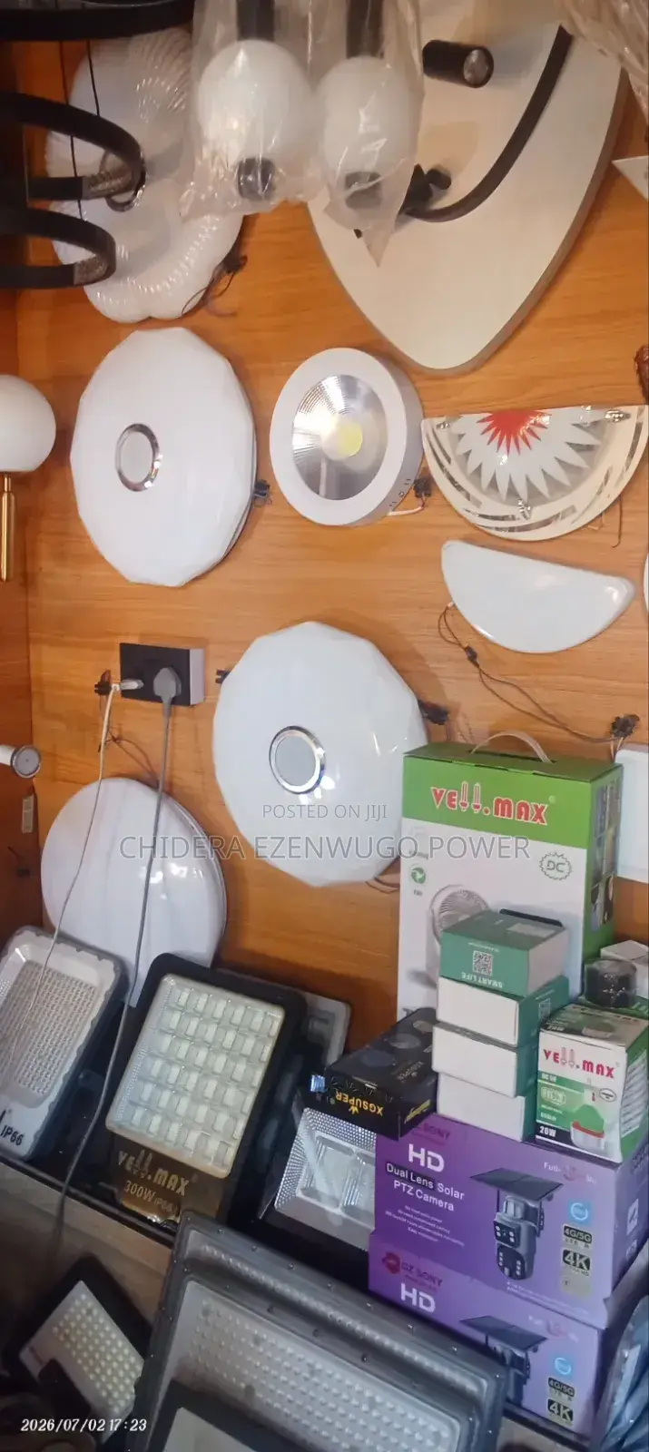 Control Colours Led Wall Light