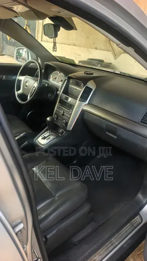 Chevrolet Captiva 3.2 LTZ Automatic 2009 Silver