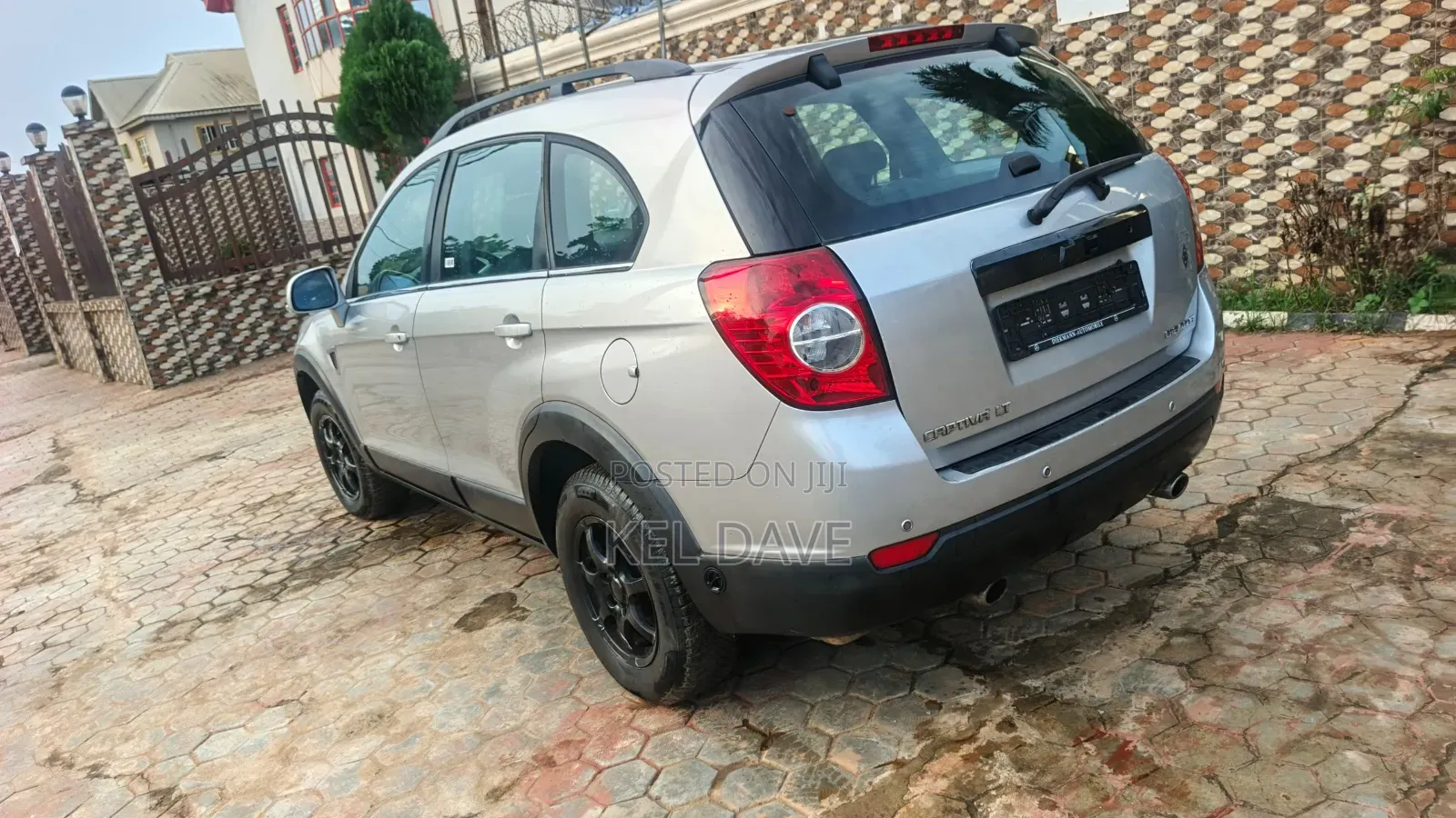 Chevrolet Captiva 3.2 LTZ Automatic 2009 Silver