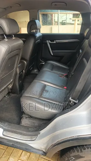 Chevrolet Captiva 3.2 LTZ Automatic 2009 Silver