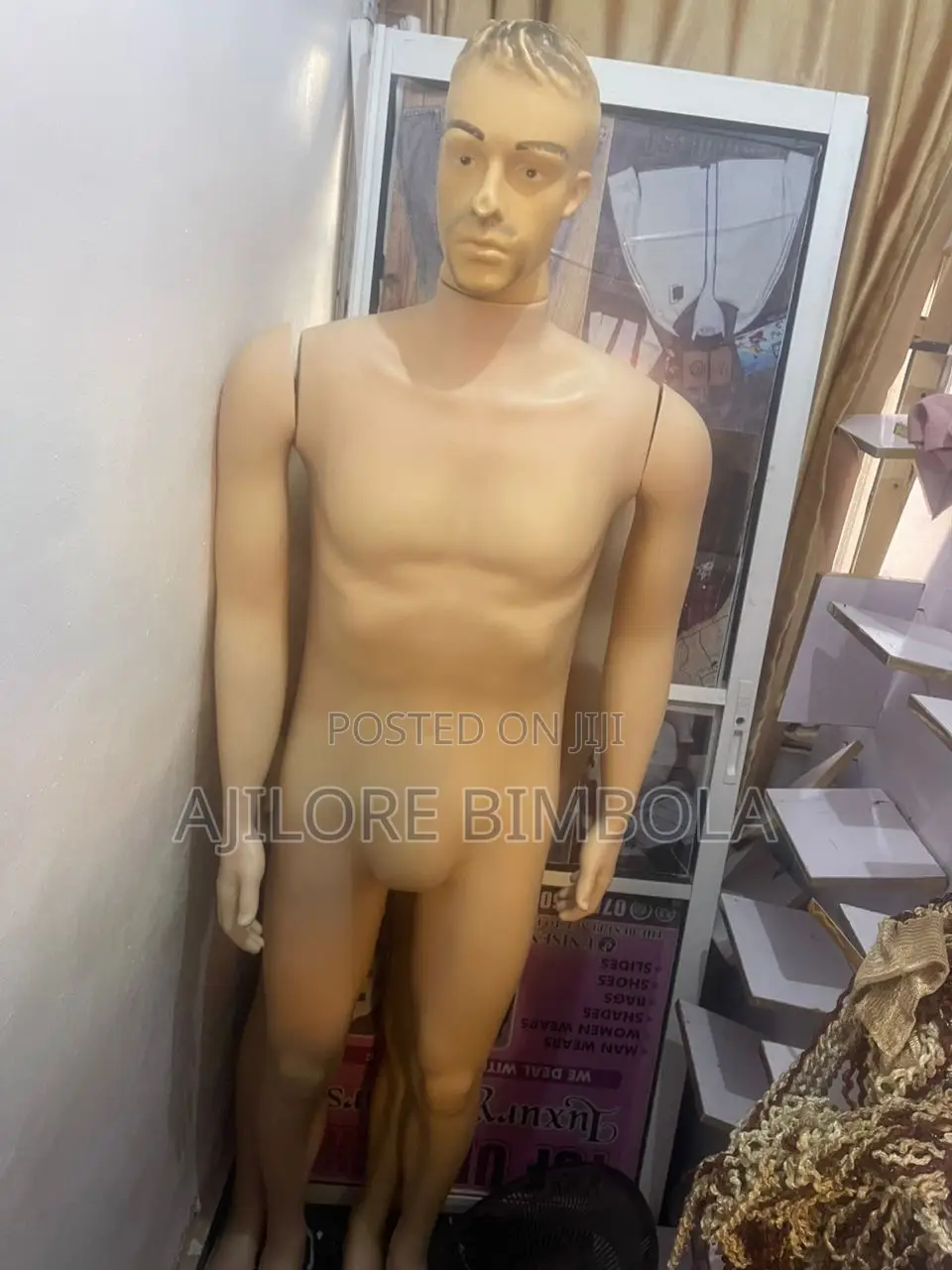 Male Maniqine