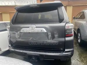 Toyota 4-Runner 2014 Gray