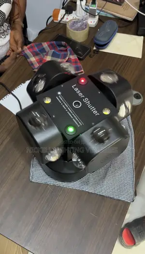4 Head Moving Head Light With Laser