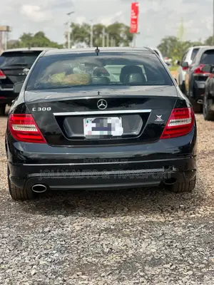Mercedes-Benz C300 Luxury 4Matic Sedan AWD (3.0L 6cyl 7A) 2010 Black