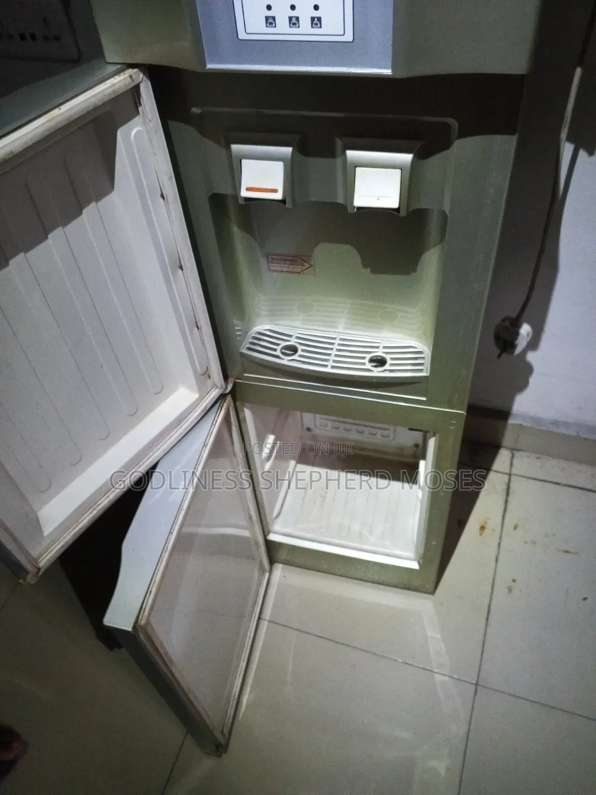 Water Dispenser