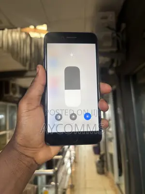 Apple iPhone 8 Plus 64 GB Black