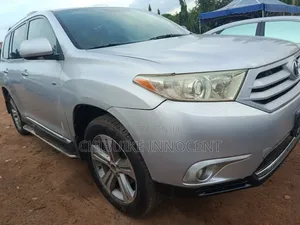 Toyota Highlander 2011
