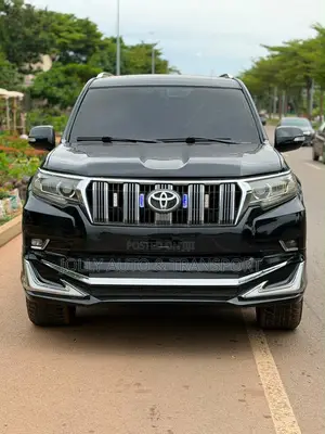 Toyota Land Cruiser Prado 4.0 Petrol GX-L 2018 Black
