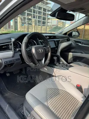 Toyota Camry XLE V6 4dr Sedan (3.5L 6cyl 6A) 2013 Black