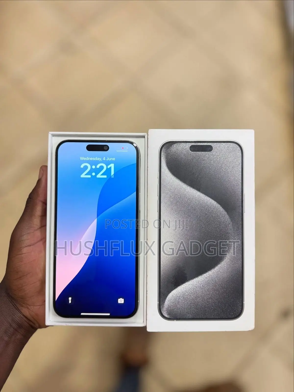 New Apple iPhone 15 Pro Max 256 GB White