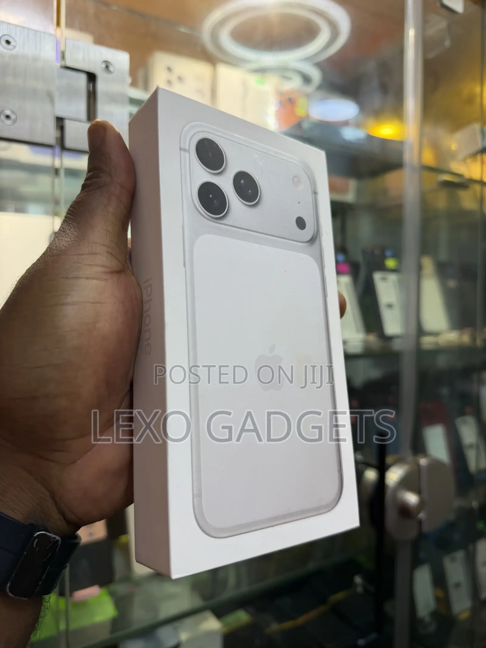 New Apple iPhone 17 Pro Max 256 GB Silver