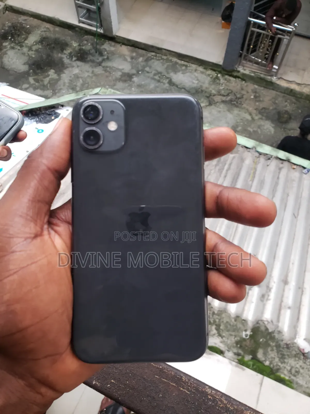 Apple iPhone 11 64 GB Black