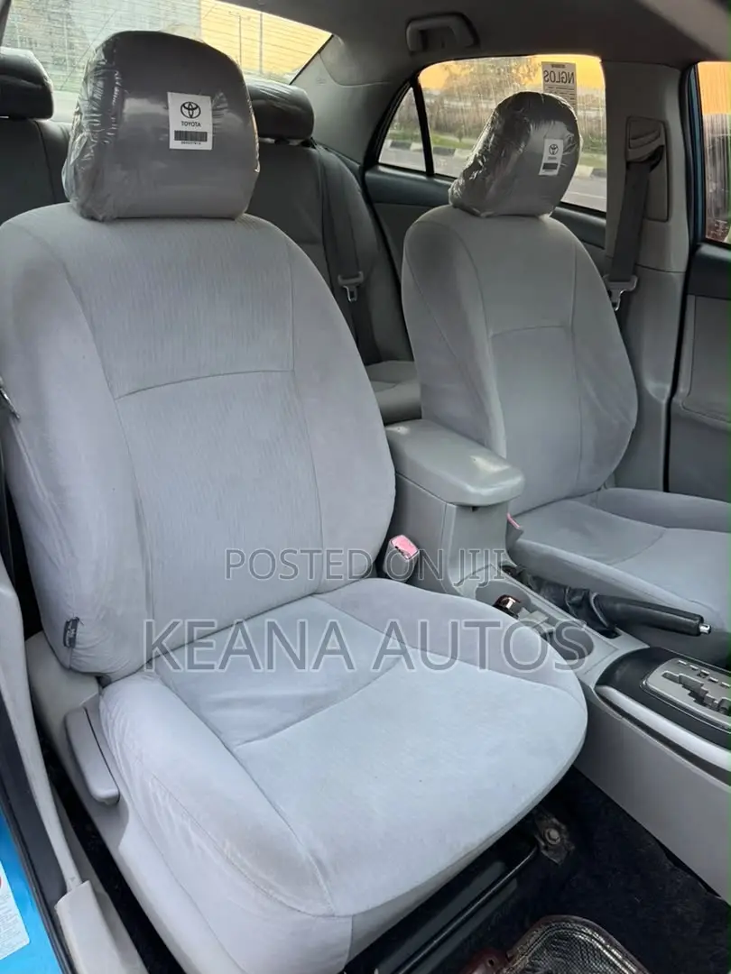 Toyota Corolla 2011 Blue