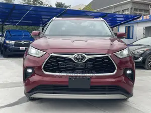 Toyota Highlander Platinum 2021 Red