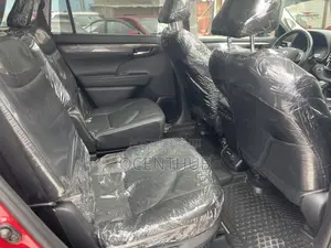 Toyota Highlander Platinum 2021 Red