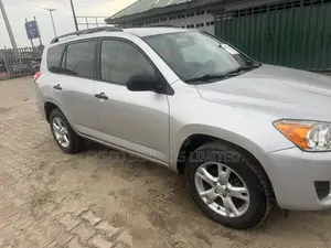 Toyota RAV4 Sport 2009 Silver
