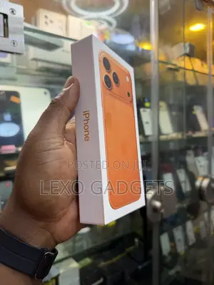 New Apple iPhone 17 Pro Max 256 GB Orange