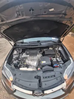 Toyota Camry SE 4dr Sedan (2.5L 4cyl 6A) 2016 Gray