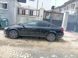 Volkswagen Passat 2014 Black