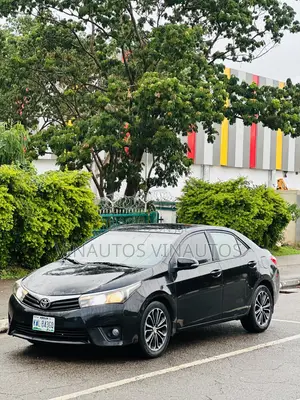 Toyota Corolla 2014 Black
