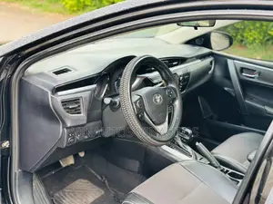 Toyota Corolla 2014 Black