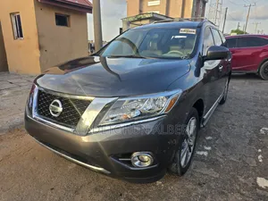 Nissan Pathfinder 2014 Gray