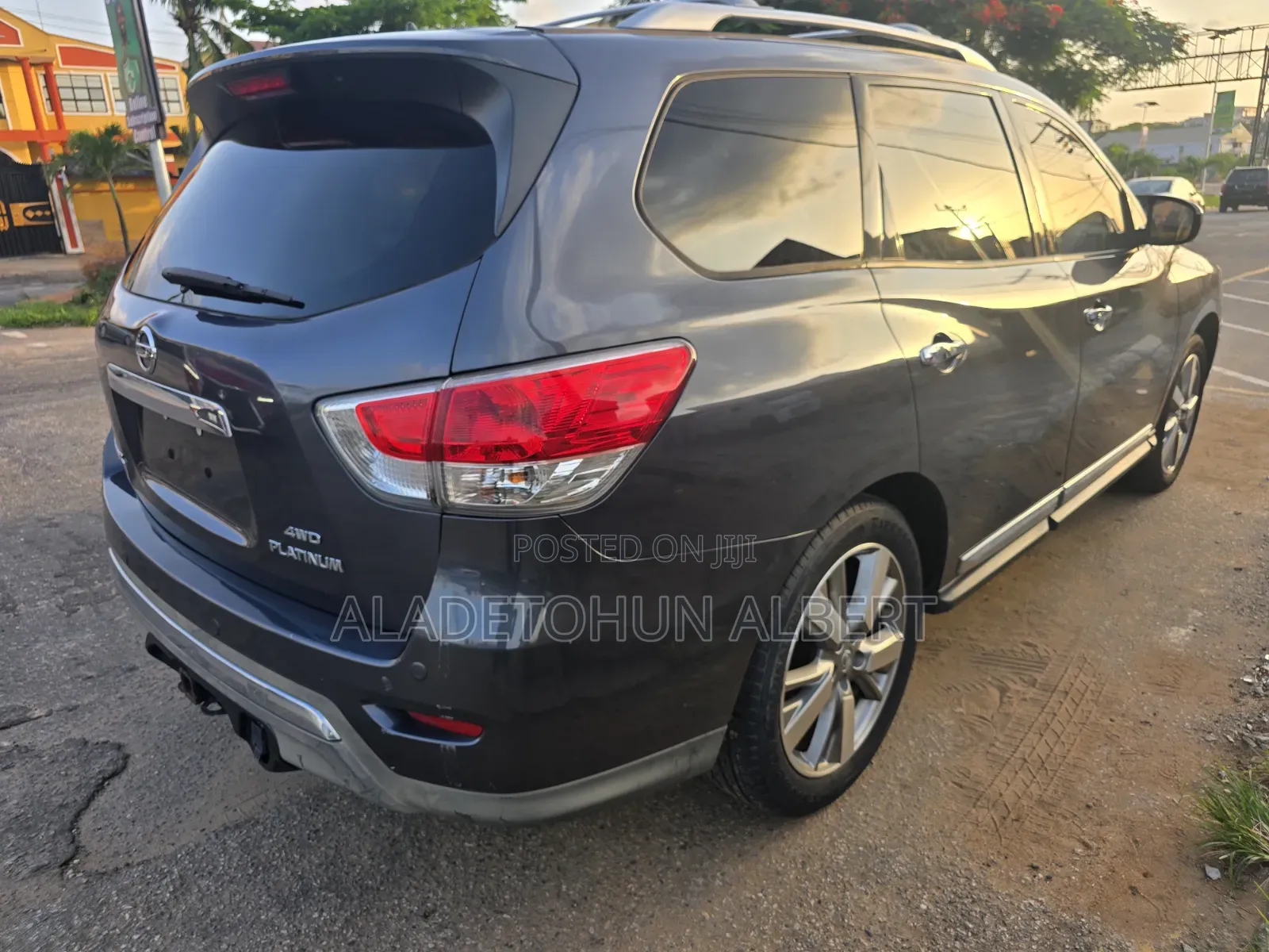 Nissan Pathfinder 2014 Gray
