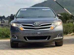 Toyota Venza LE 4dr Wagon AWD (2.7L 4cyl 6A) 2015 Gray