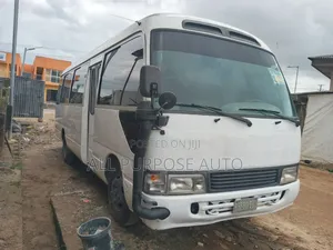 Toyota Coaster 2003 White