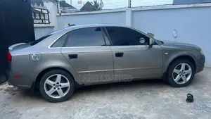Audi A4 2.0 2005 Gold