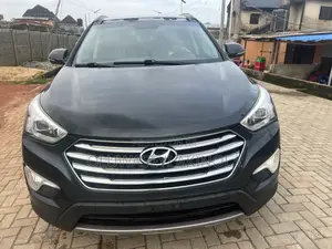 Hyundai Santa Fe 2014 Gray