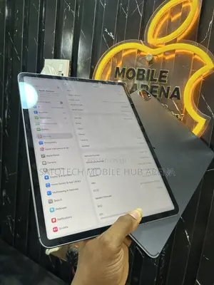Apple iPad Pro 12.9 (2021) 128 GB Gray