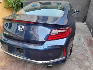Honda Accord EX-L 4dr Sedan FWD (2.4L 4cyl 2A) 2017 Blue