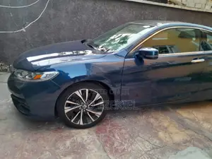 Honda Accord EX-L 4dr Sedan FWD (2.4L 4cyl 2A) 2017 Blue