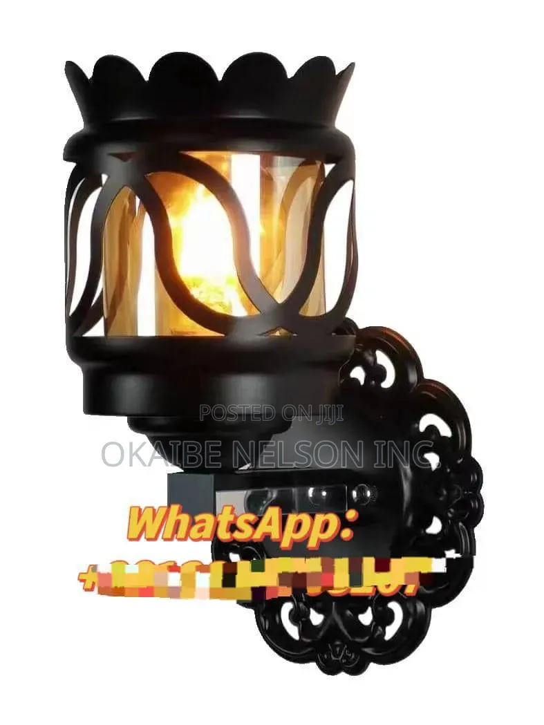 Classic Outdoor Wall Light