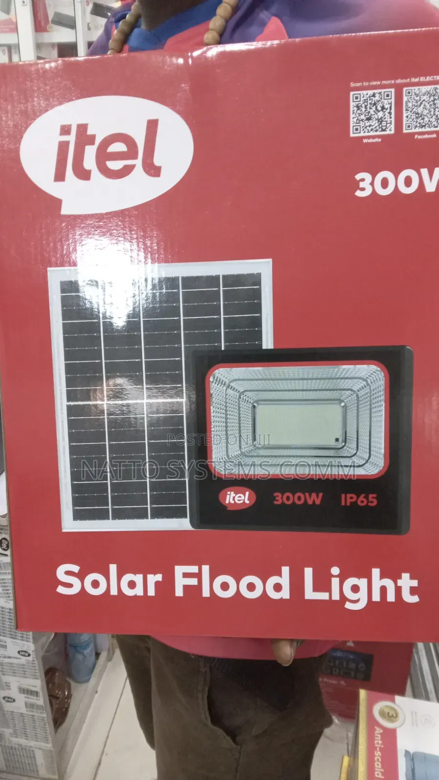Itel Solar Flood Light 300w