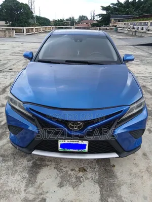 Toyota Camry 2020 Blue